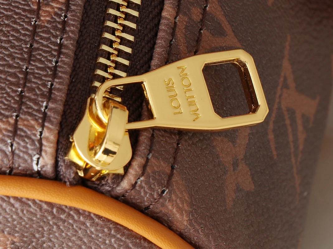 Elegant 4350 Louis Vuitton AAA Quality Handbags For Women - Image 6