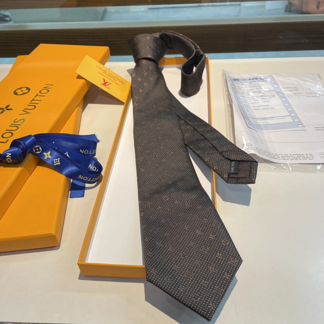 Elegant 6042 Louis Vuitton LV Necktie For Men