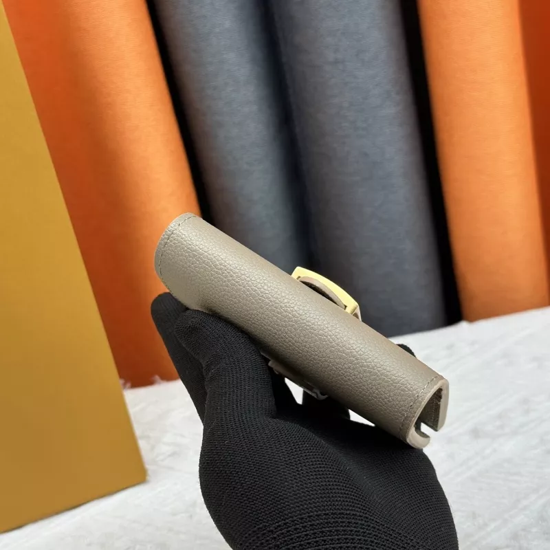 EyeCatching 3729 Louis Vuitton LV Card Case - Image 3