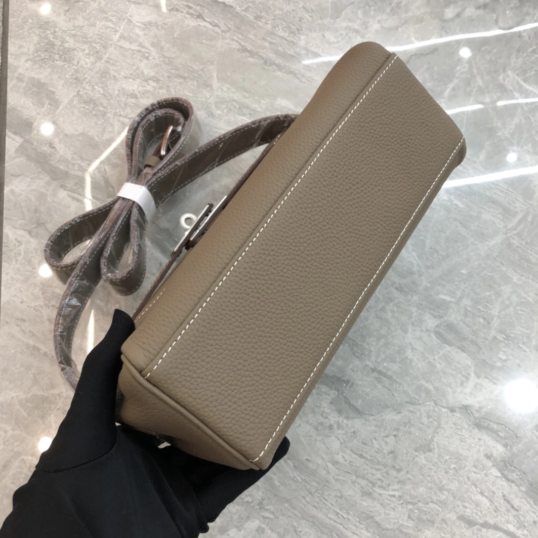 EyeCatching 6742 Hermes AAA Quality Messenger Bags For Women - Image 5