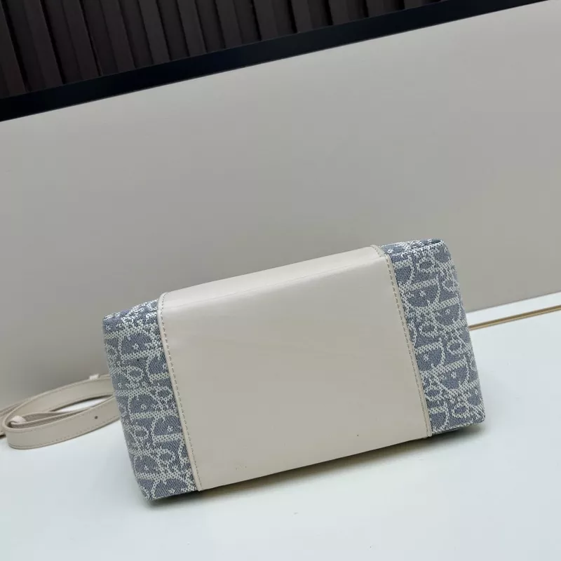 EyeCatching 8609 Christian Dior AAA Quality Handbags For Women - Image 4