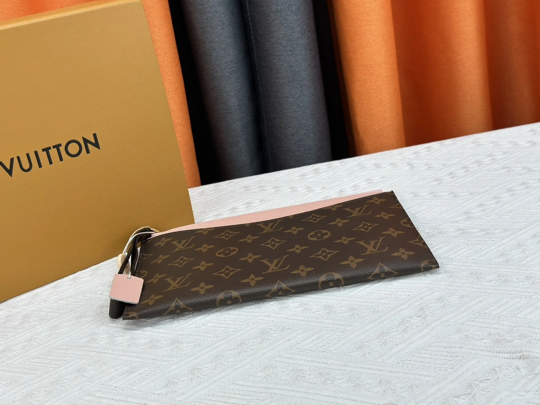 Fashionable 1044 Louis Vuitton LV Wallets - Image 4
