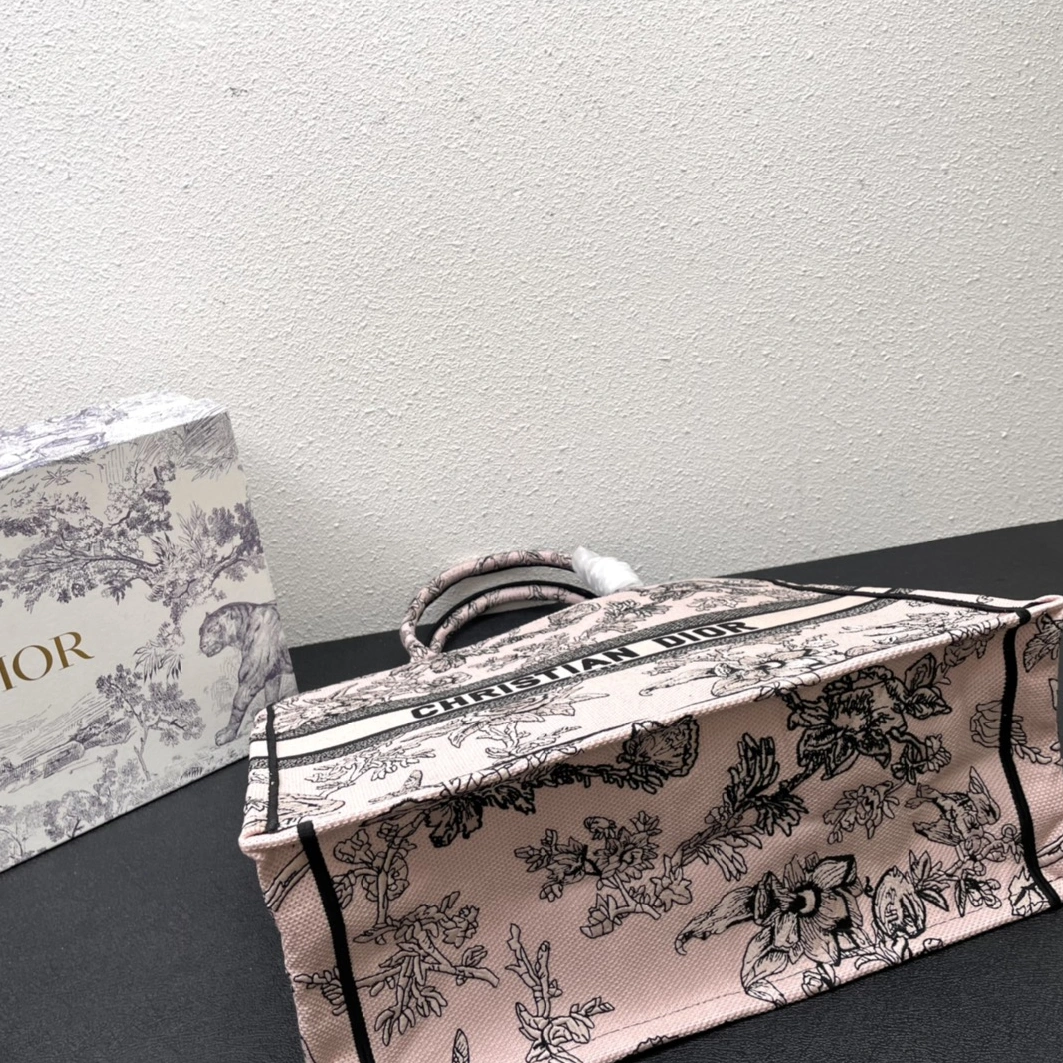 Fashionable 1233 Christian Dior AAA Quality Tote-Handbags For Women - Image 7