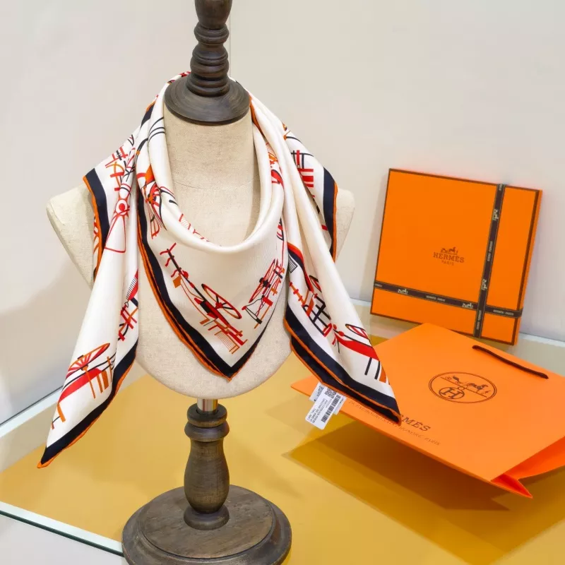 Fashionable 4951 Hermes Silk Squares - Image 6