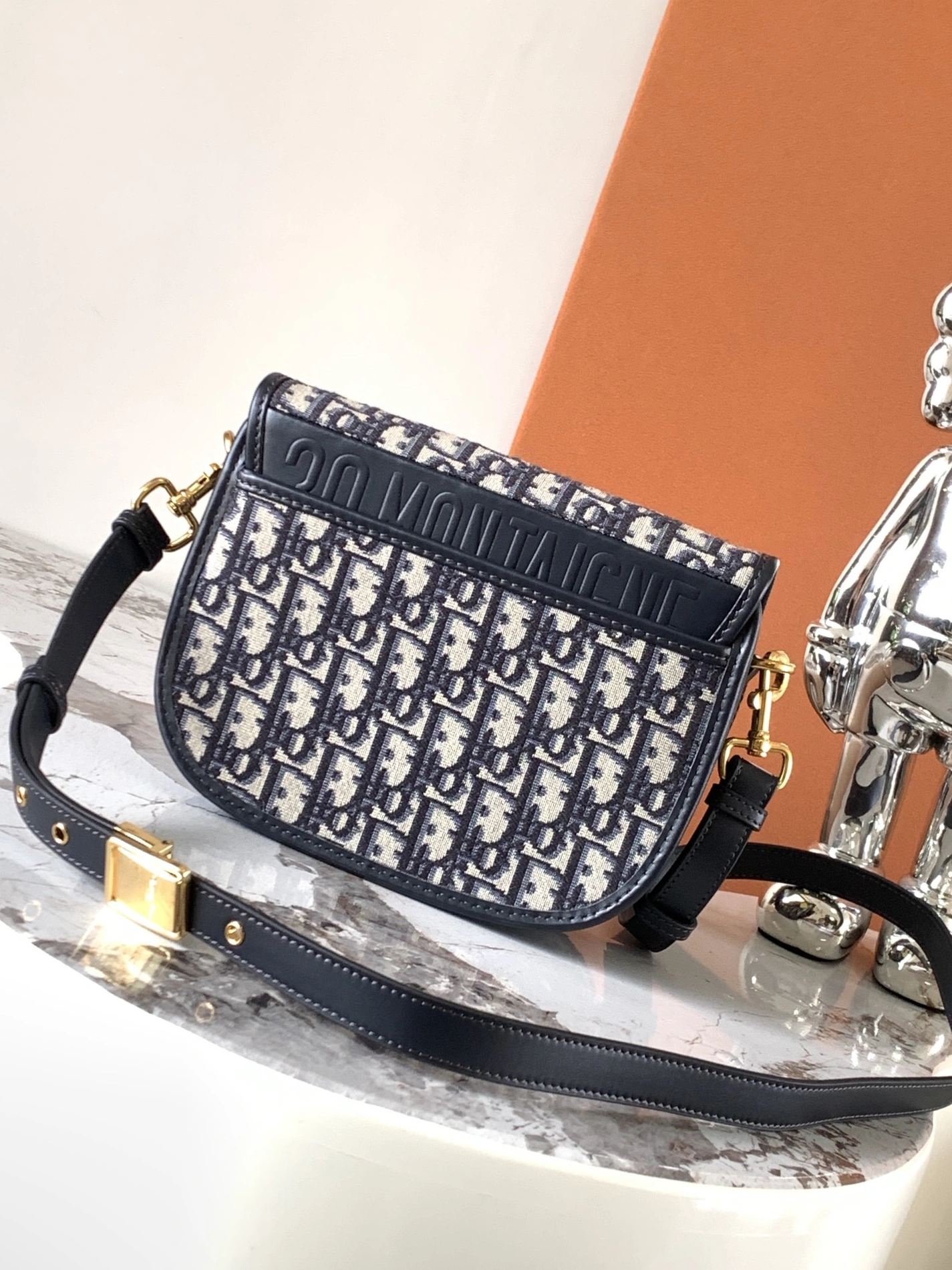 Fashionable 7228 Christian Dior AAA Quality Messenger Bags For Women - Image 3