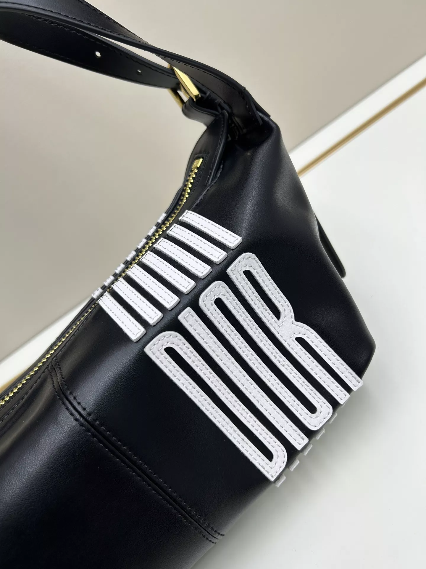 Flexible 9804 Christian Dior AAA Quality Shoulder Bags For Women - Image 4