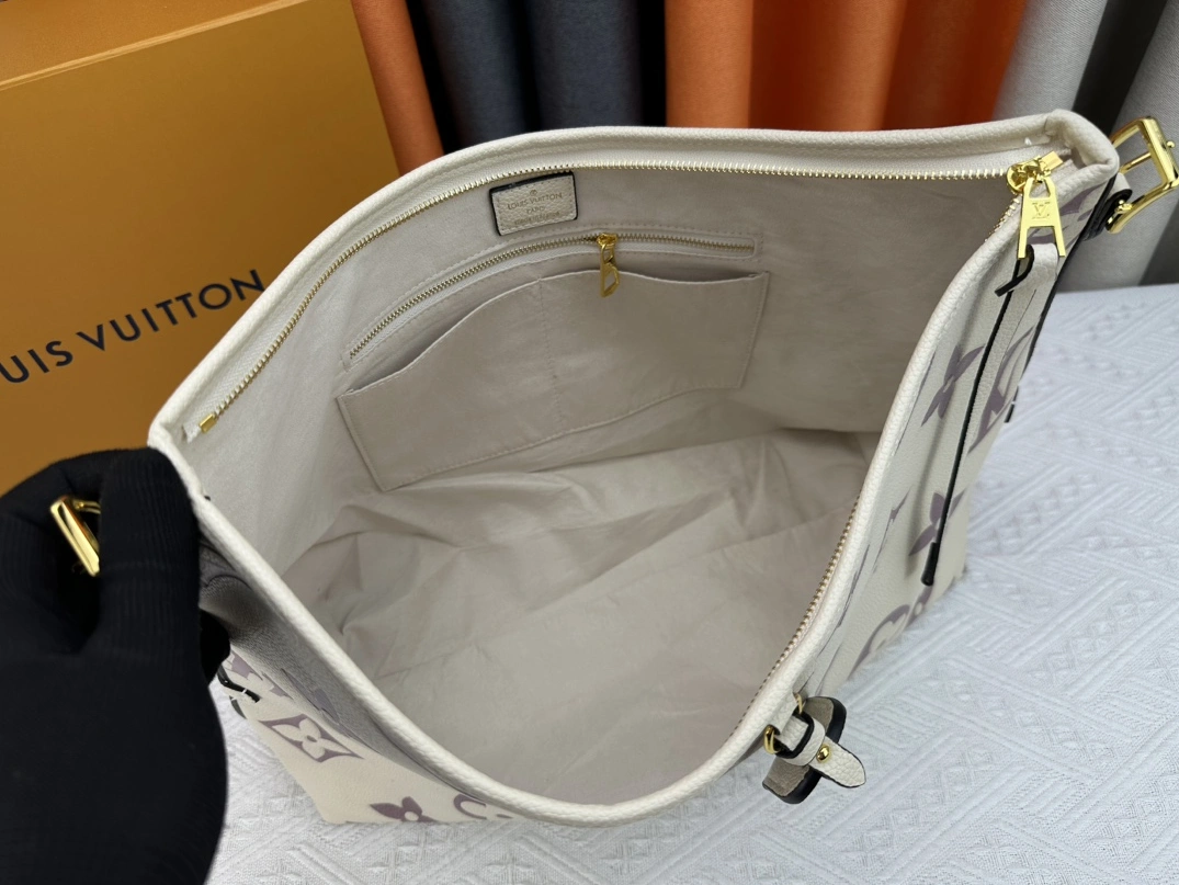 Functional 6286 Louis Vuitton AAA Quality Shoulder Bags For Women - Image 6