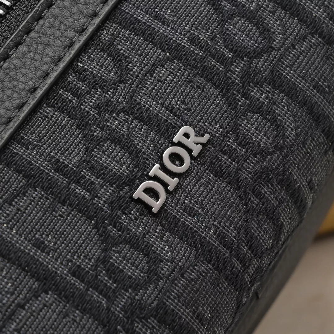 GoAnywhere 3180 Christian Dior AAA Man Messenger Bags - Image 5