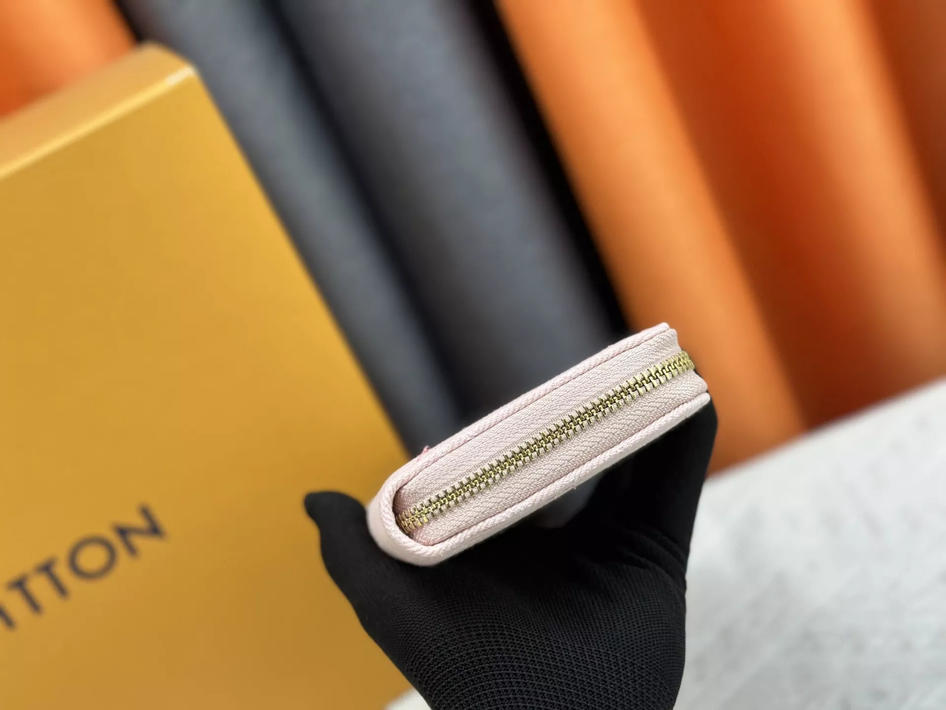 GoAnywhere 4749 Louis Vuitton LV Card Case For Women - Image 4