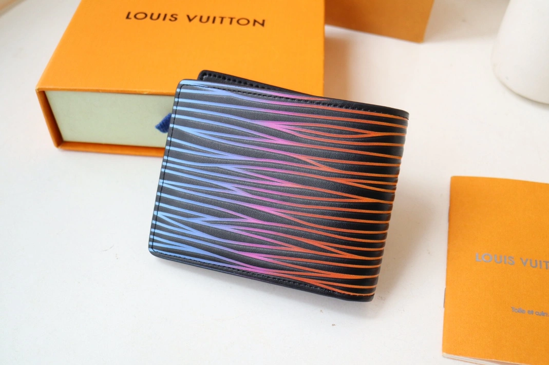 GoAnywhere 7518 Louis Vuitton AAA Quality Wallets