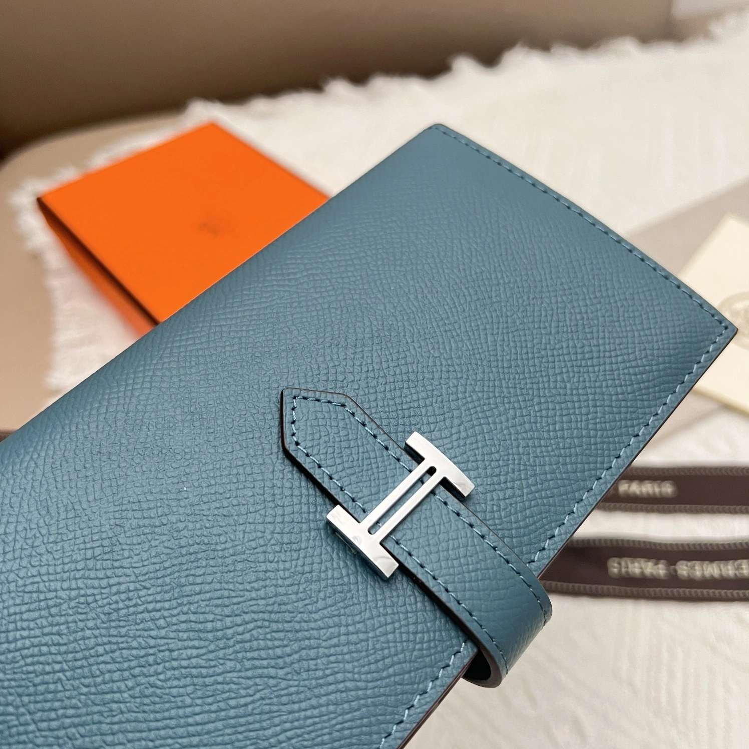 GoAnywhere 8029 Hermes AAA Quality Wallets - Image 4