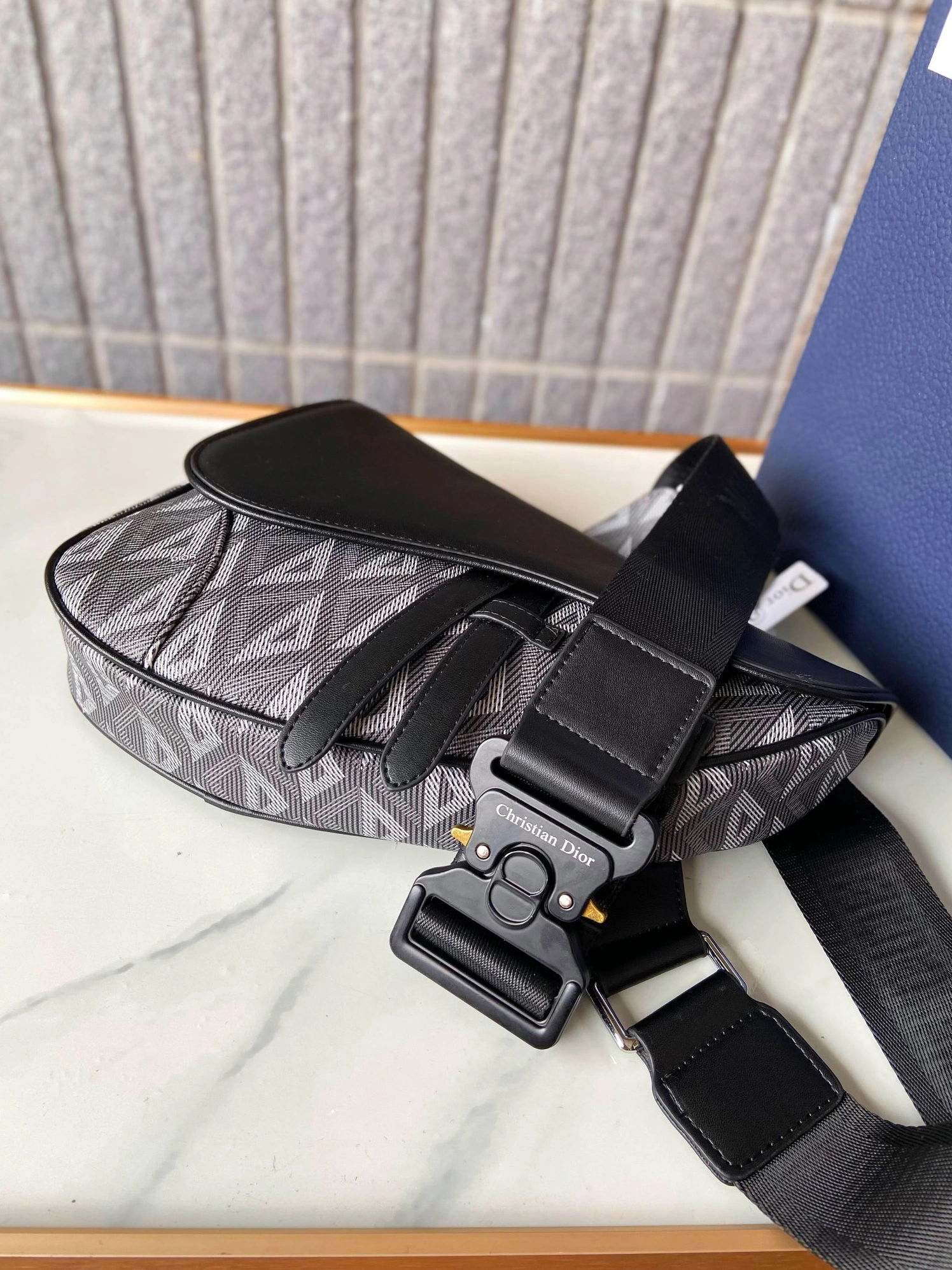 GoodFit 7753 Christian Dior AAA Man Messenger Bags - Image 5