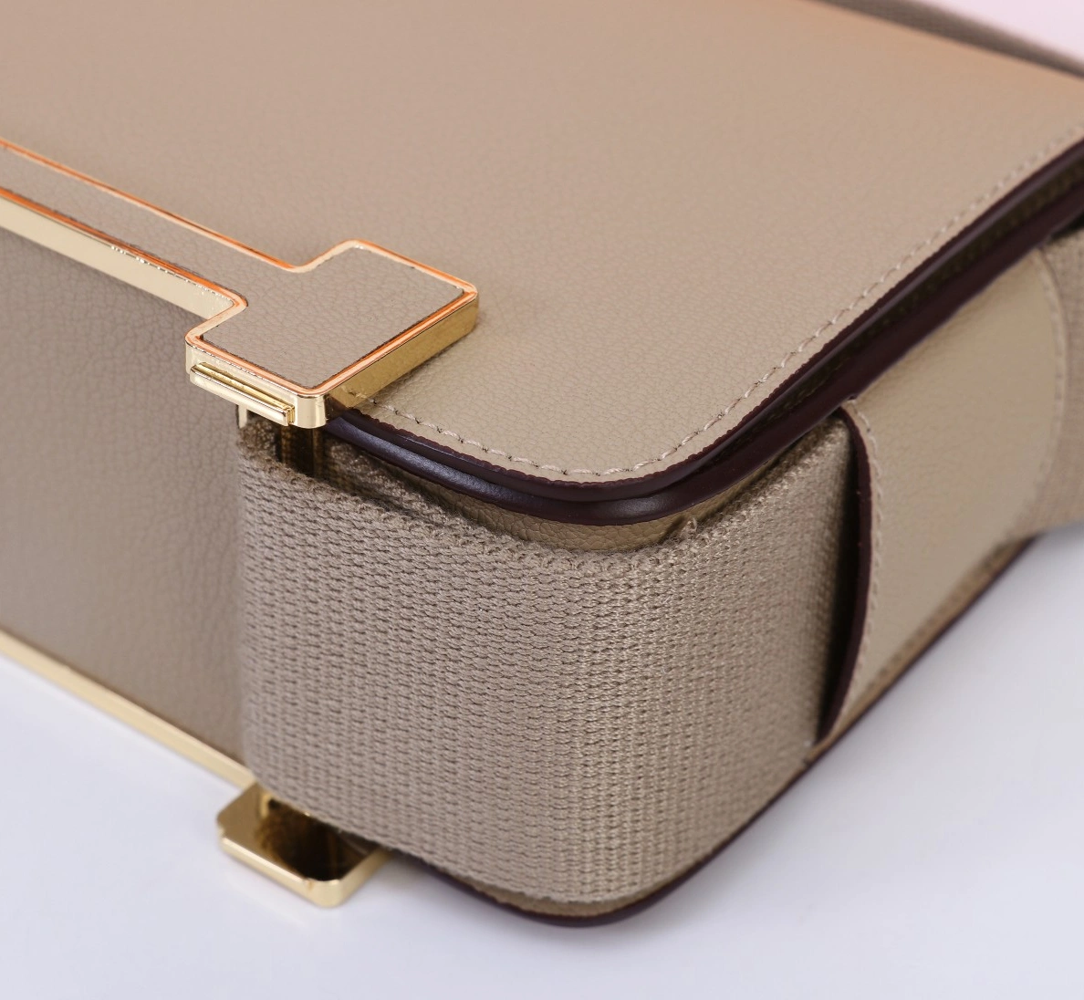 Hermes AAA Quality Messenger Bags For Women Modern 2956 - Image 6