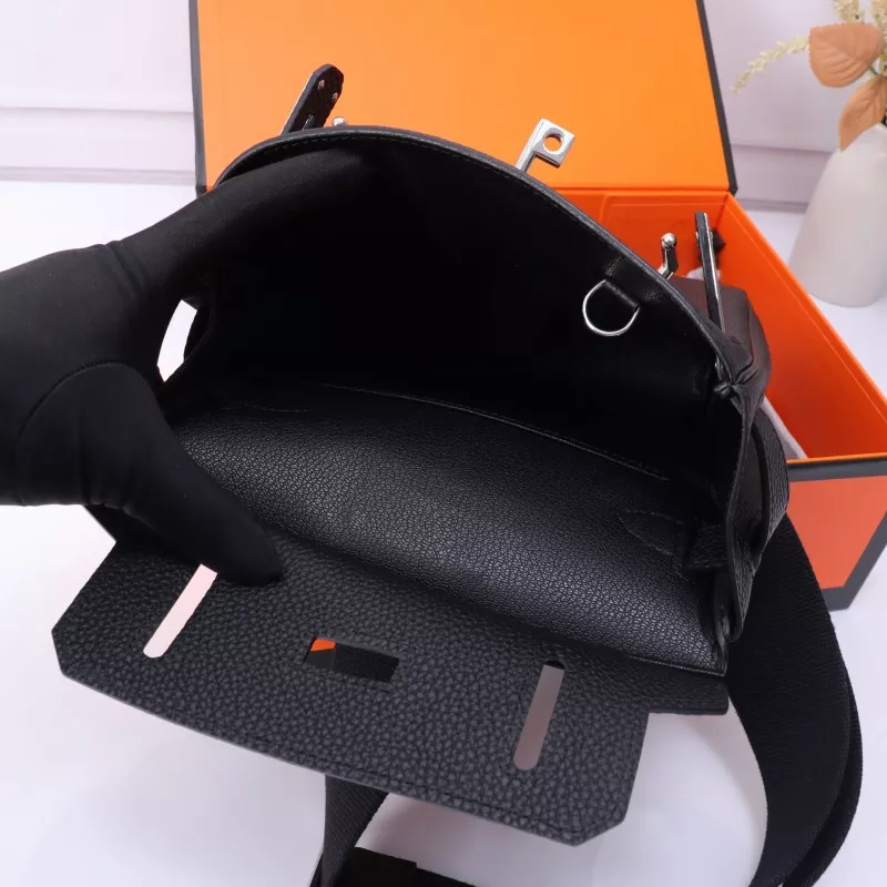 Hermes AAA Quality Messenger Bags In Black For Unisex SportInspired 627 - Image 7