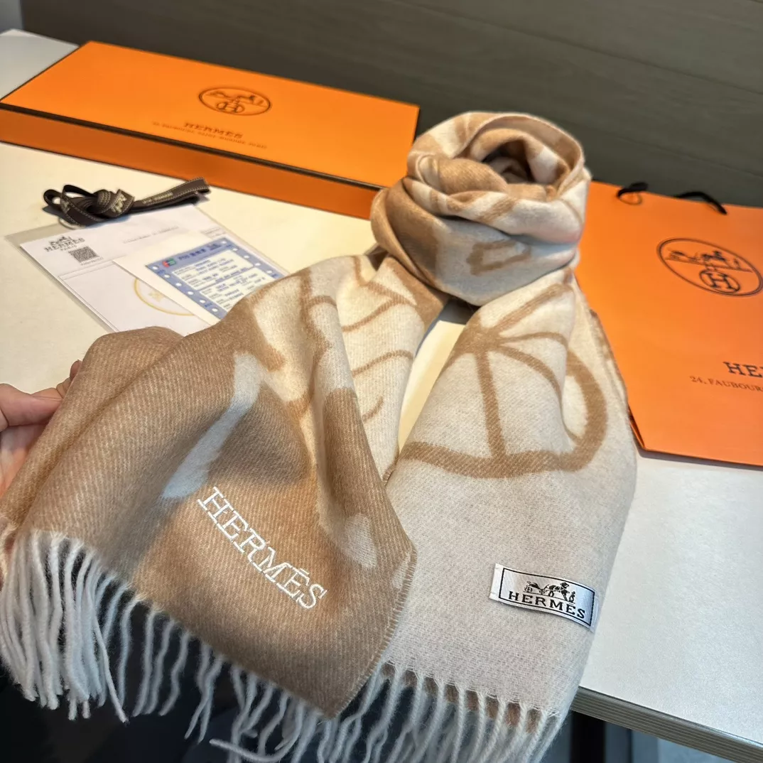 Hermes Scarf For Women DailyWear 2050 - Image 6