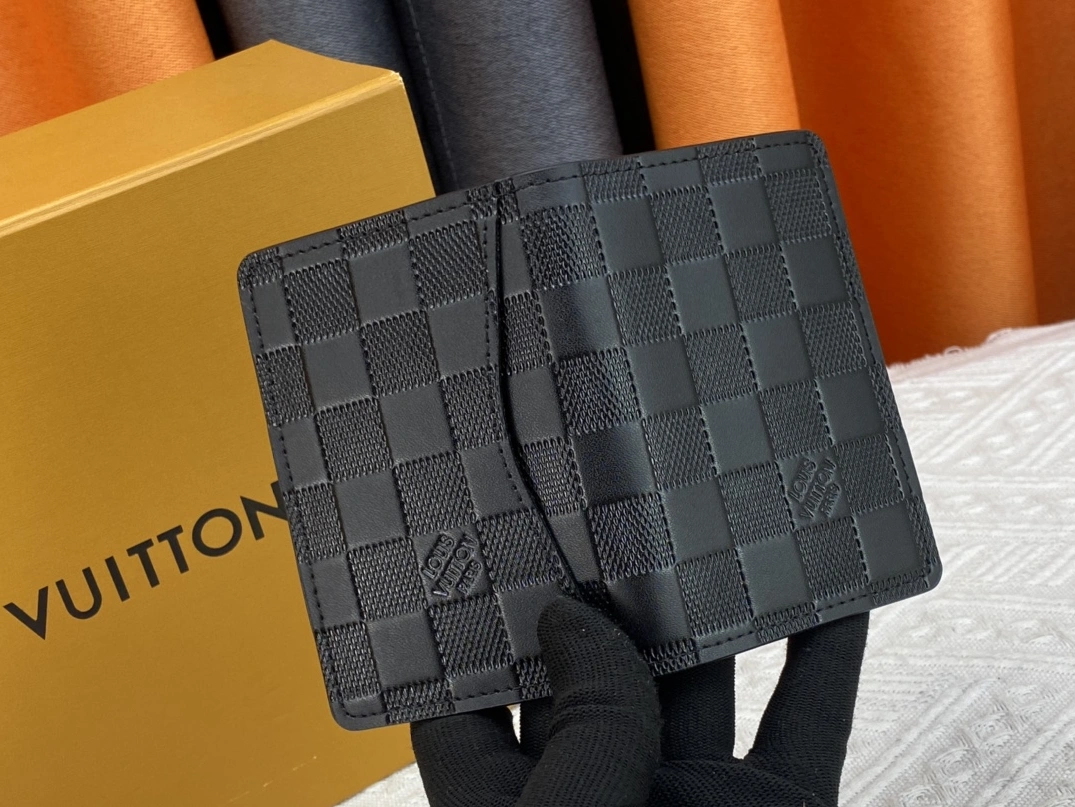 Louis Vuitton AAA Quality Card Case For Unisex Versatile 8152 - Image 7