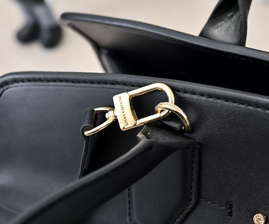 Louis Vuitton AAA Quality Handbags For Women Compact 9373 - Image 6