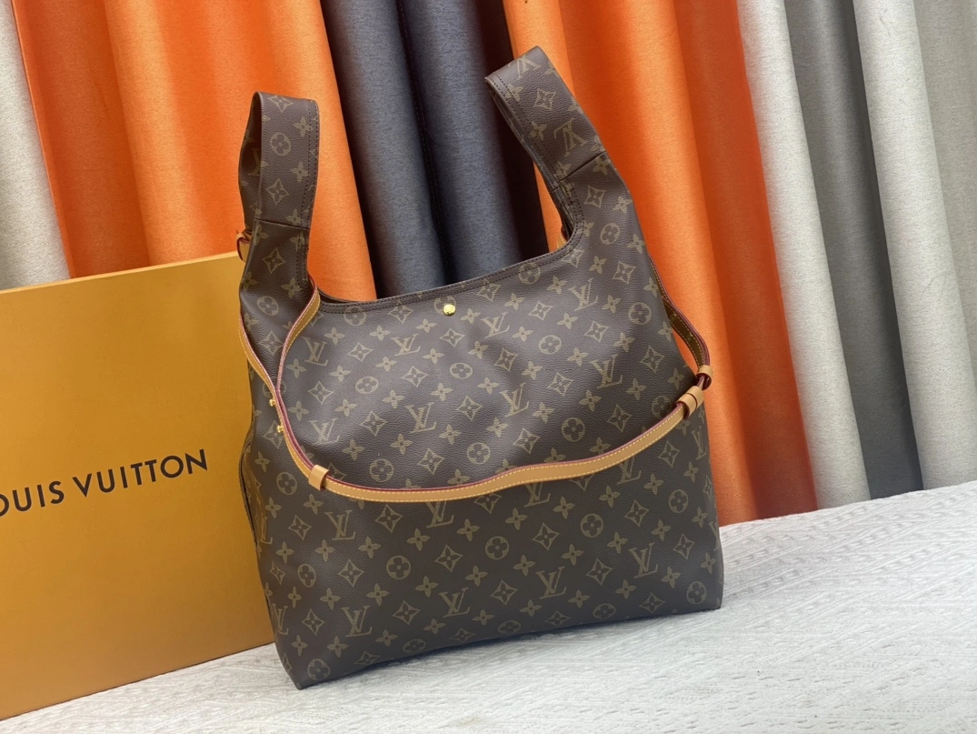 Louis Vuitton AAA Quality Handbags For Women Durable 7301 - Image 4