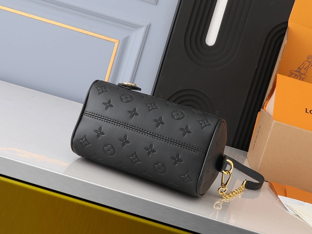 Louis Vuitton AAA Quality Handbags For Women Durable 7514 - Image 3