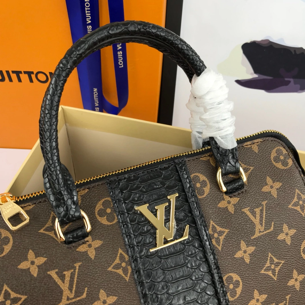 Louis Vuitton AAA Quality Handbags For Women Refined 7125
