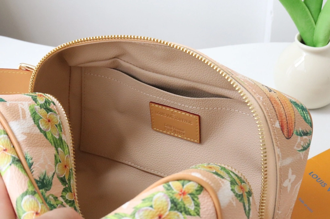 Louis Vuitton AAA Quality Handbags For Women Trendy 2538 - Image 8