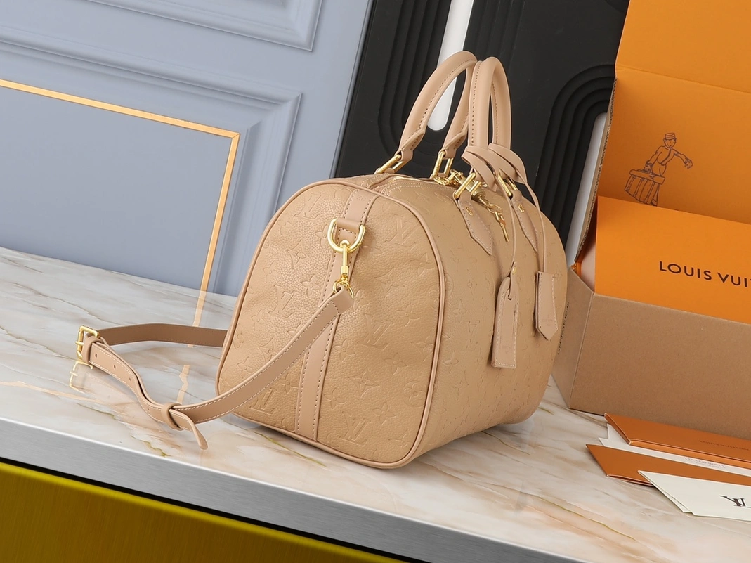 Louis Vuitton AAA Quality Handbags For Women Unique 1625 - Image 4