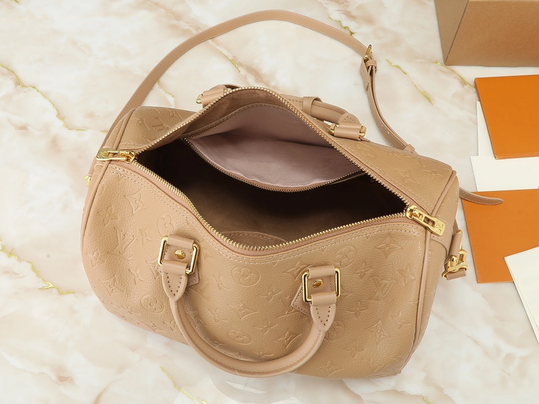 Louis Vuitton AAA Quality Handbags For Women Unique 1625 - Image 8