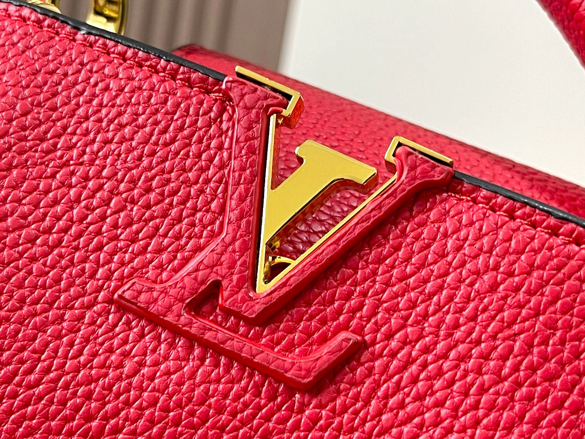 Louis Vuitton AAA Quality Messenger Bags For Women Breathable 7366 - Image 5