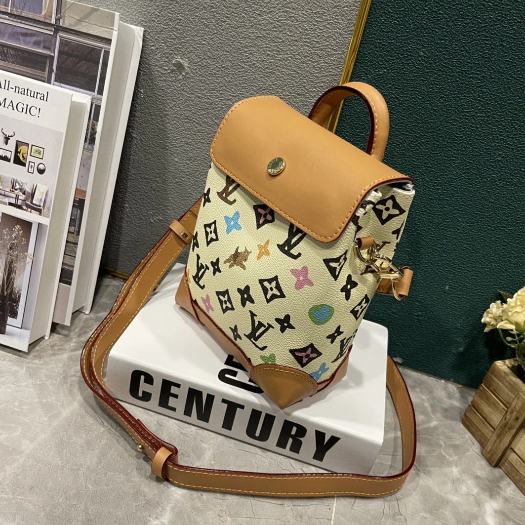 Louis Vuitton AAA Quality Messenger Bags For Women Bright 5433