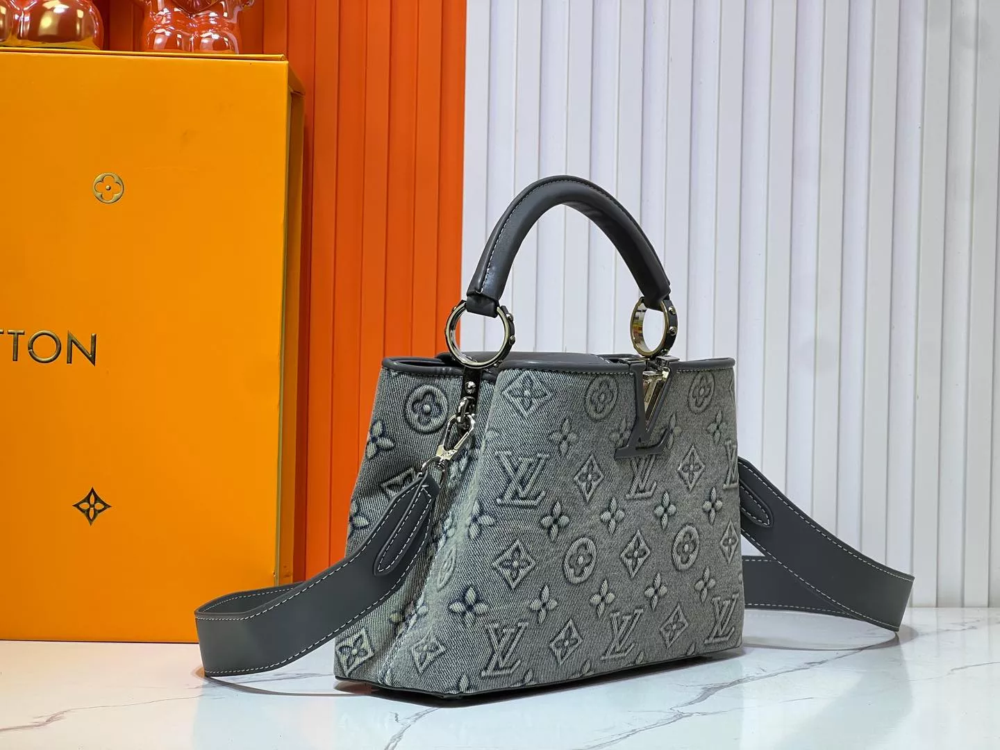 Louis Vuitton AAA Quality Messenger Bags For Women SmartChoice 3484