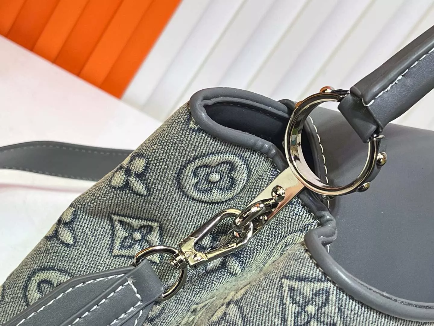 Louis Vuitton AAA Quality Messenger Bags For Women SmartChoice 3484 - Image 4