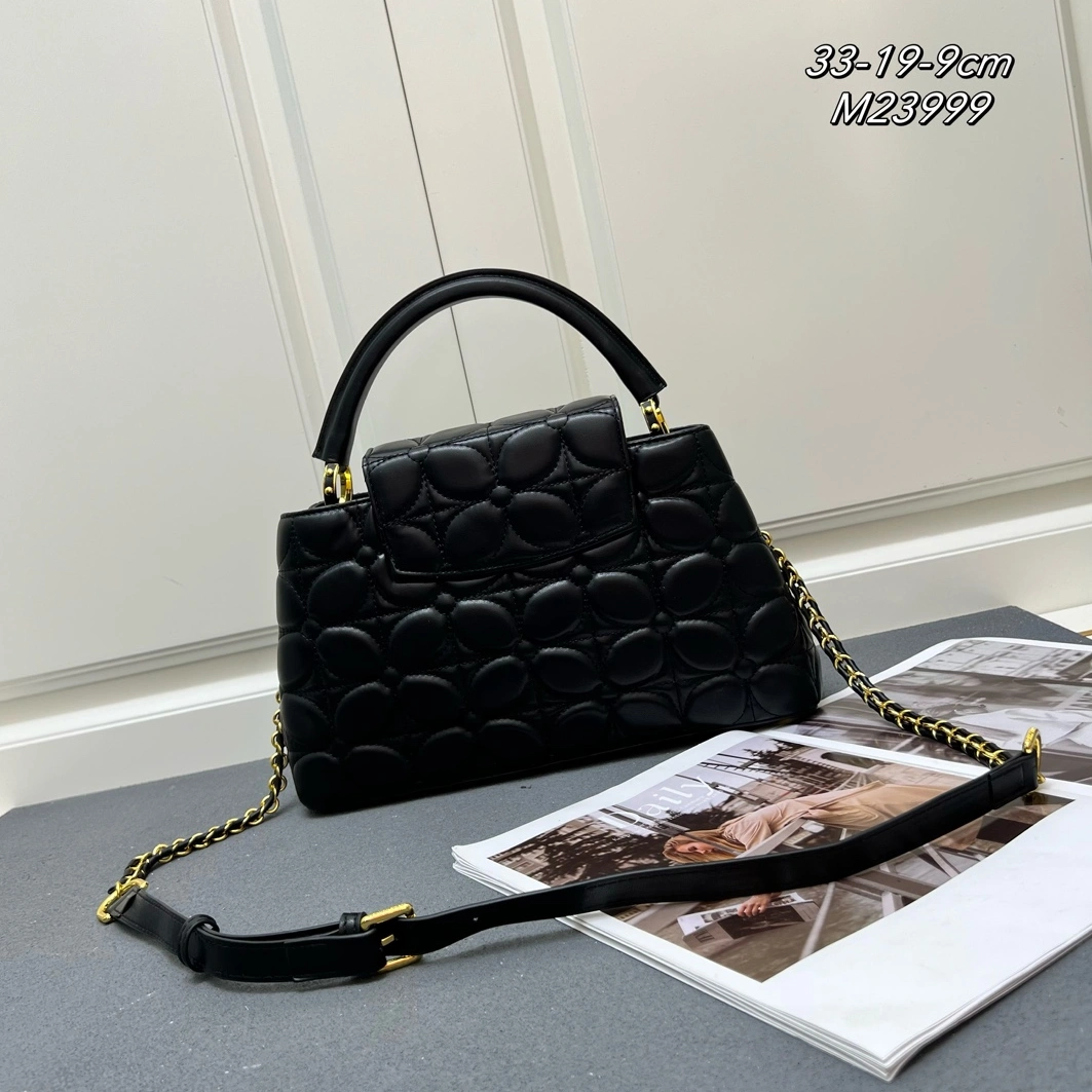 Louis Vuitton AAA Quality Messenger Bags For Women Versatile 6270