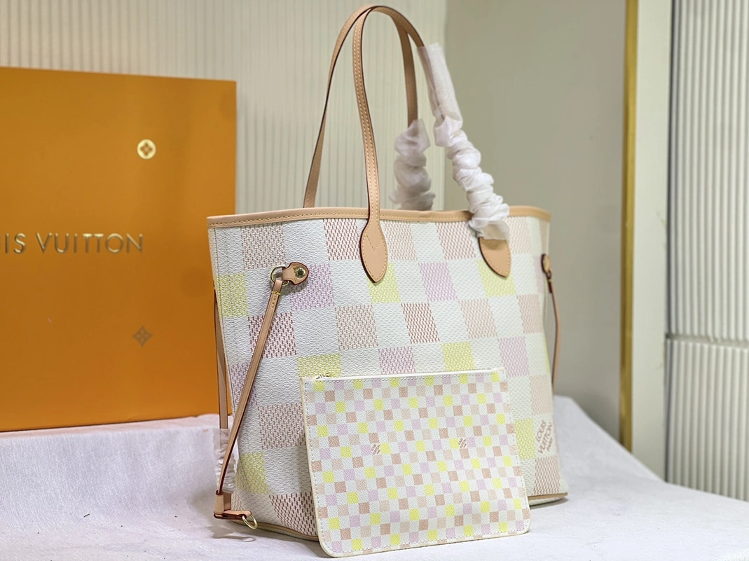 Louis Vuitton AAA Quality Shoulder Bags For Women Trendsetting 8505