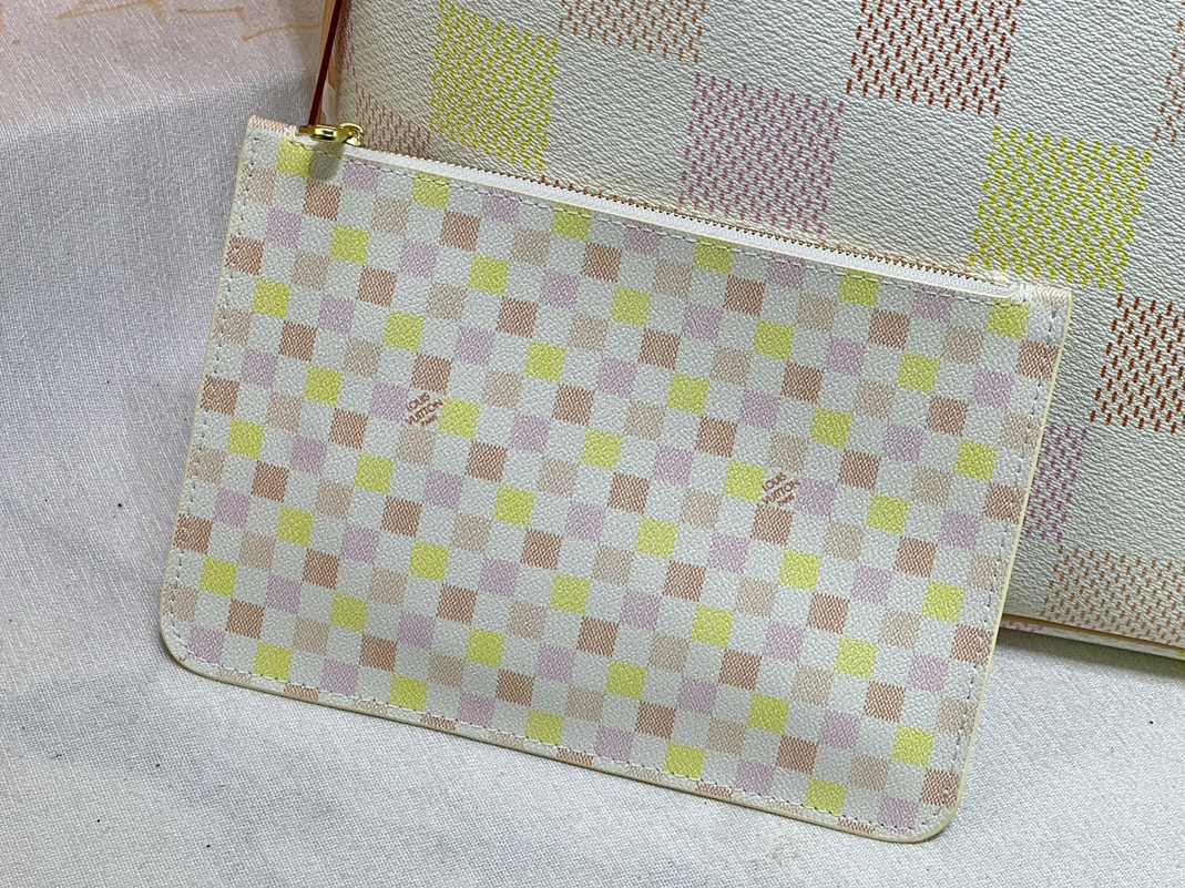 Louis Vuitton AAA Quality Shoulder Bags For Women Trendsetting 8505 - Image 4