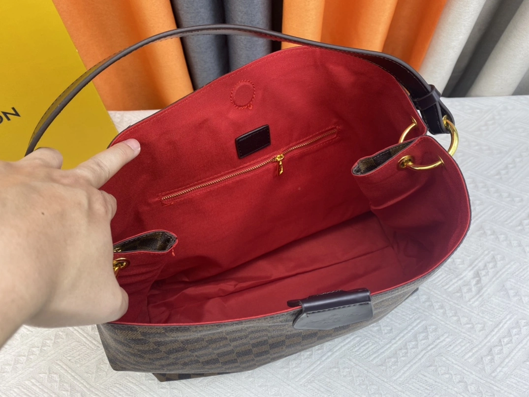 Louis Vuitton AAA Quality Shoulder Bags For Women UrbanStyle 4642 - Image 7