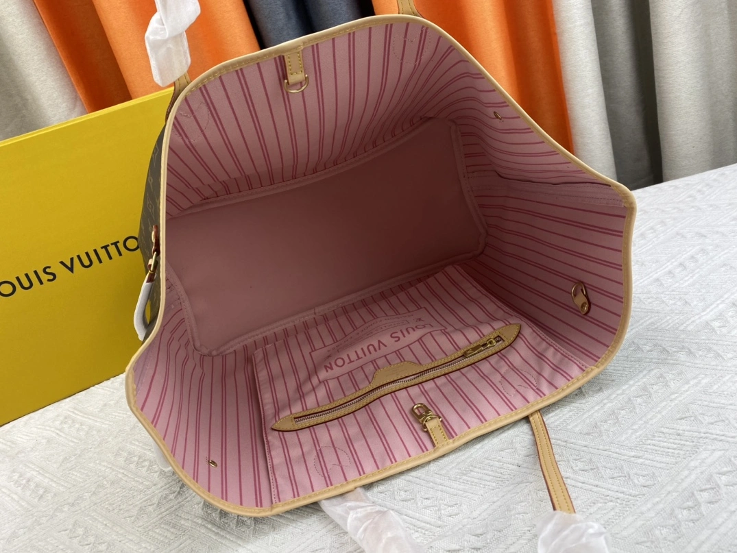 Louis Vuitton AAA Quality Shoulder Bags In Pink For Women Elegant 7477 - Image 7