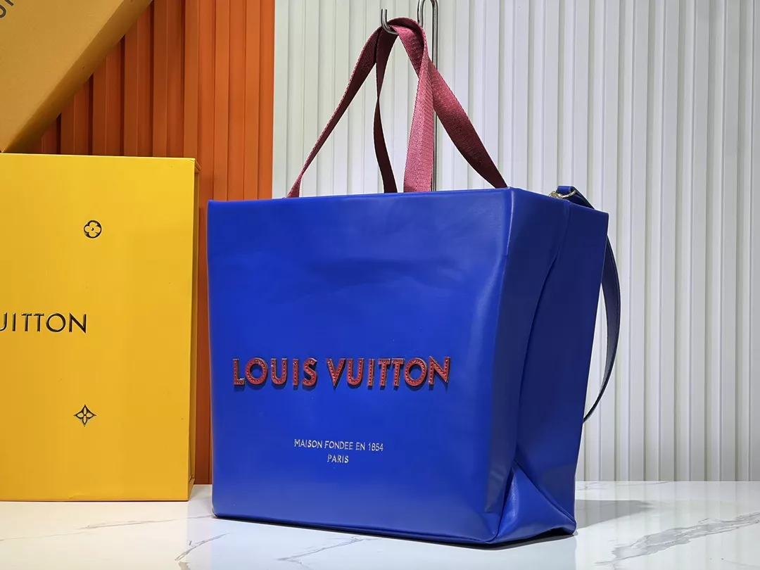 Louis Vuitton AAA Quality Tote-Handbags For Women Comfortable 3323 - Image 3