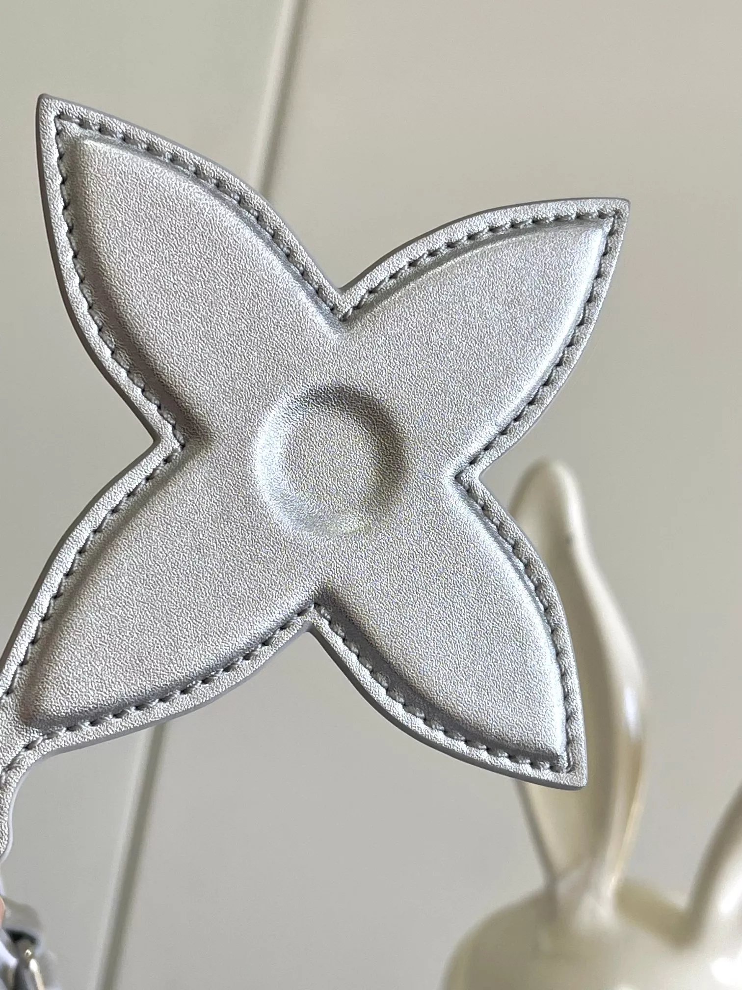 Louis Vuitton AAA Quality Tote-Handbags Lightweight 1112 - Image 5