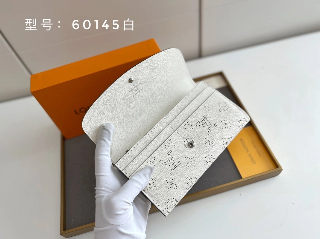 Louis Vuitton AAA Quality Wallets Classic 7294 - Image 4