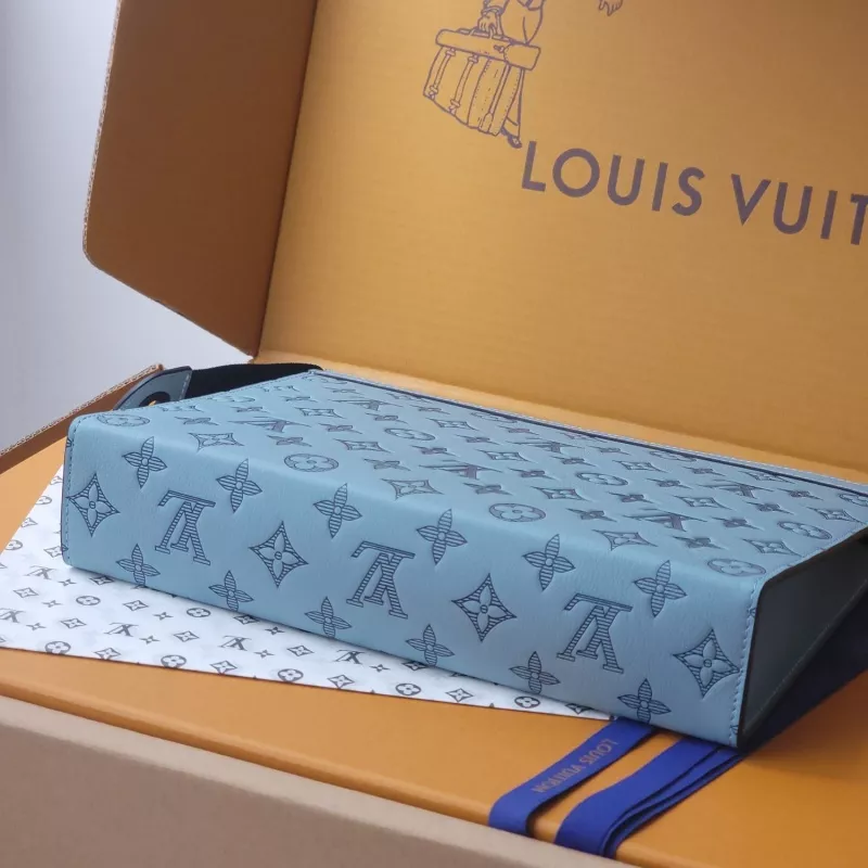 Louis Vuitton AAA Quality Wallets Practical 8499 - Image 3