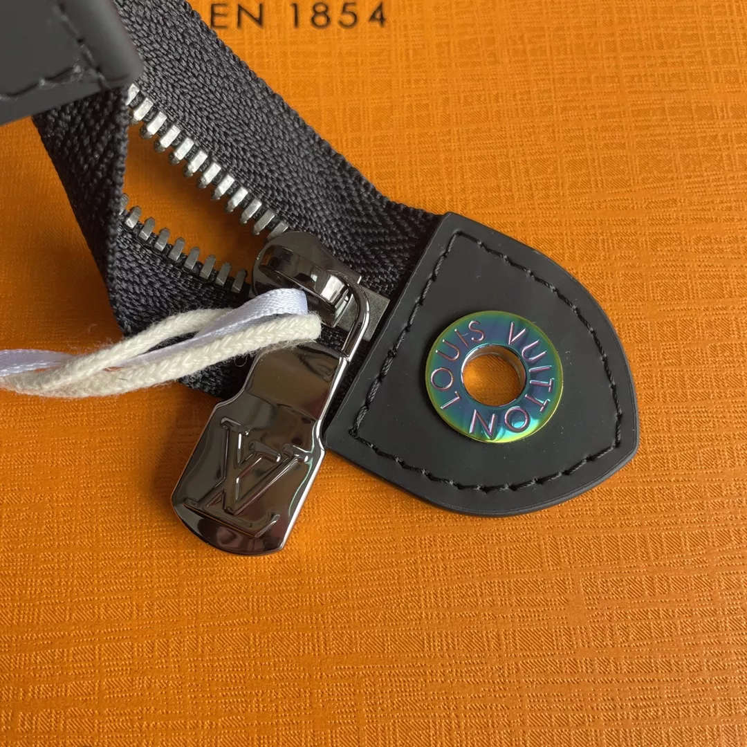 Louis Vuitton AAA Quality Wallets SmartChoice 8172 - Image 6