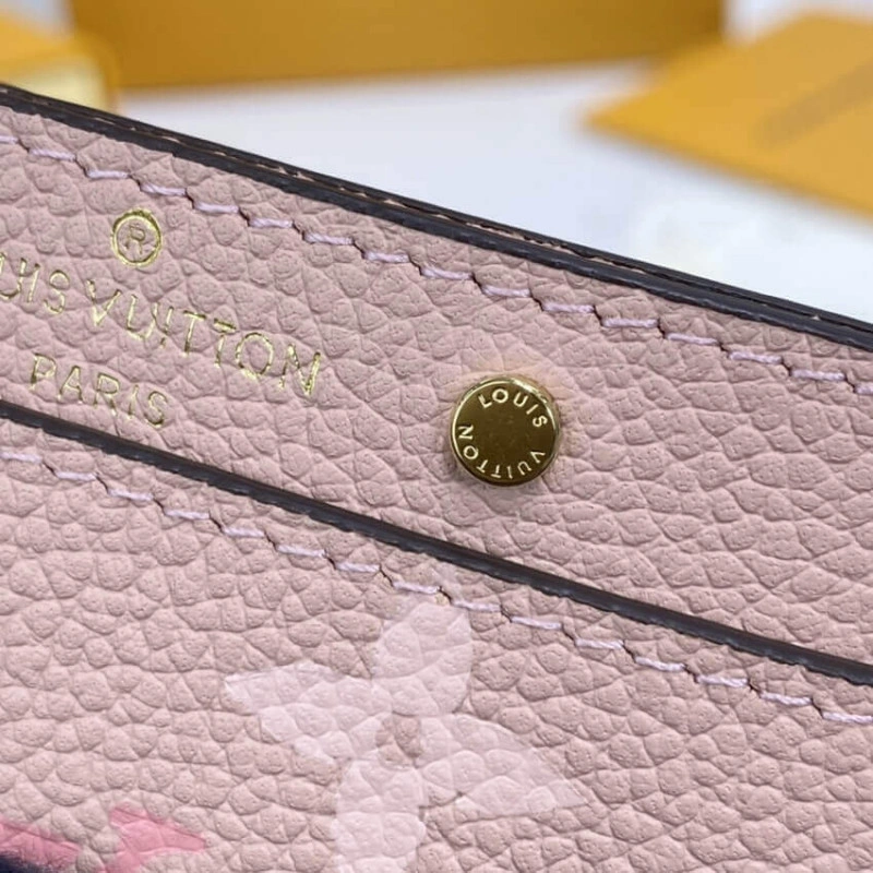 11 x 7.5 Louis Vuitton Card Holder Pink - Image 7