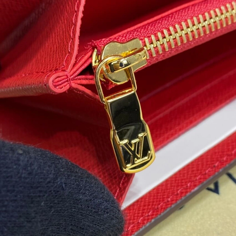 16 card s Louis Vuitton Damier Ebene Sarah Wallet Red - Image 9