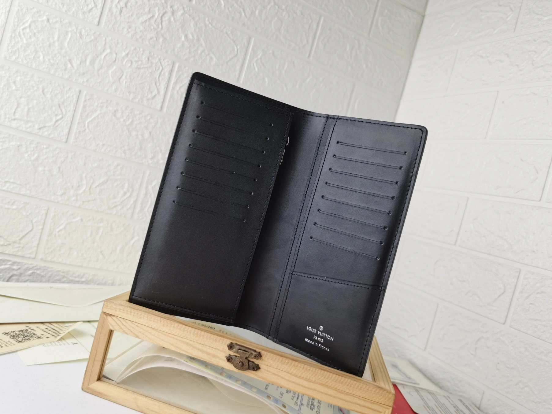 Louis Vuitton LV Card Case For Unisex StreetReady 6305 - Image 5