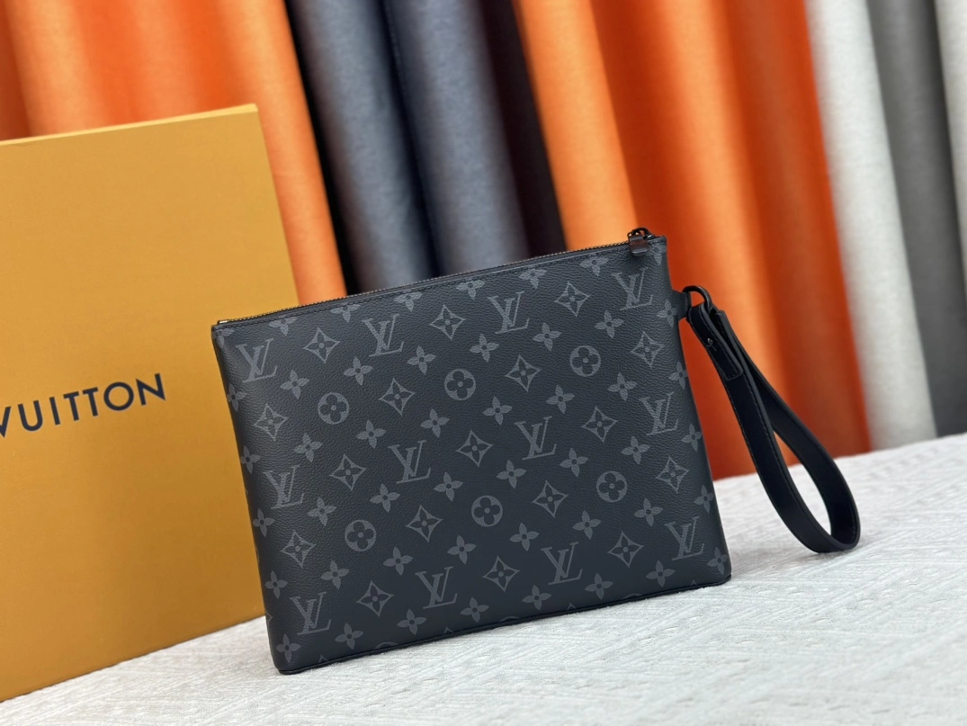 Louis Vuitton LV Wallets For Unisex Versatile 402 - Image 4