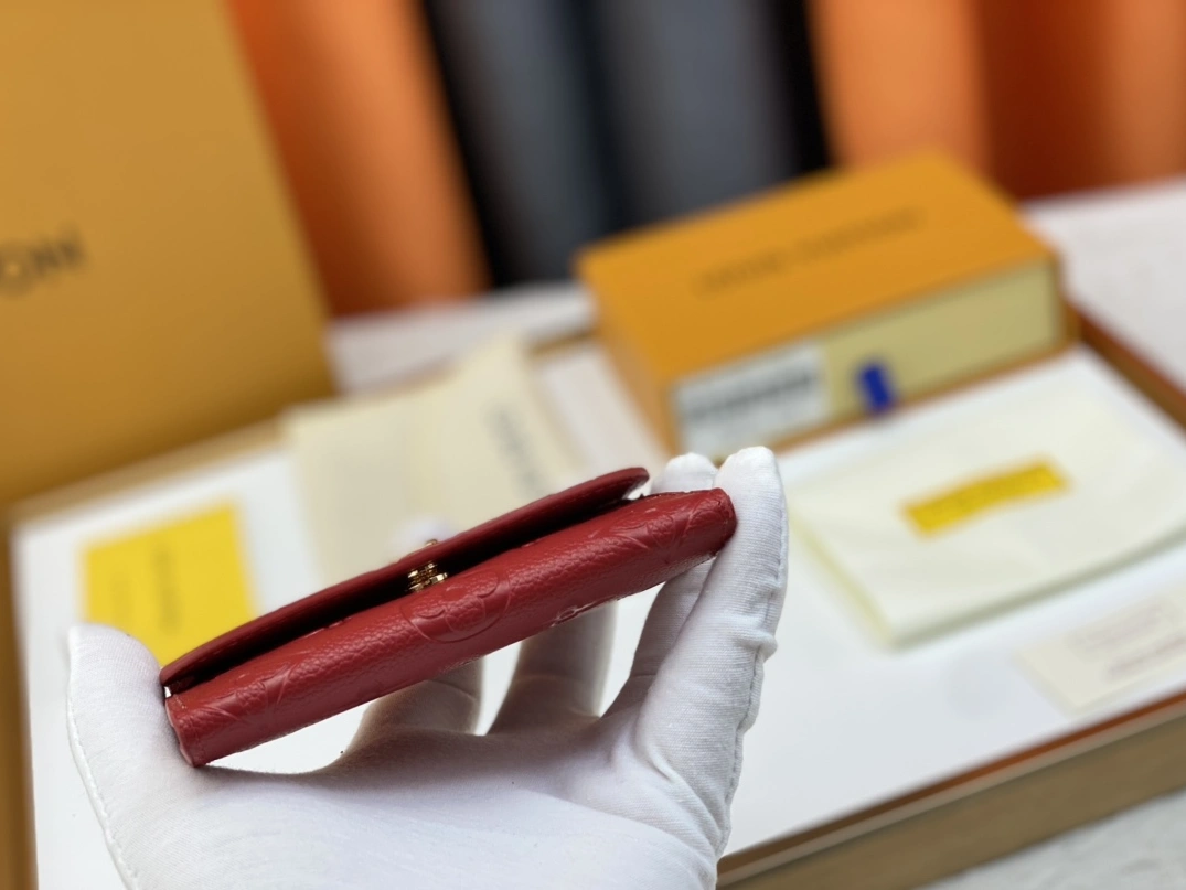 Louis Vuitton LV Wallets For Women UrbanStyle 5364 - Image 3