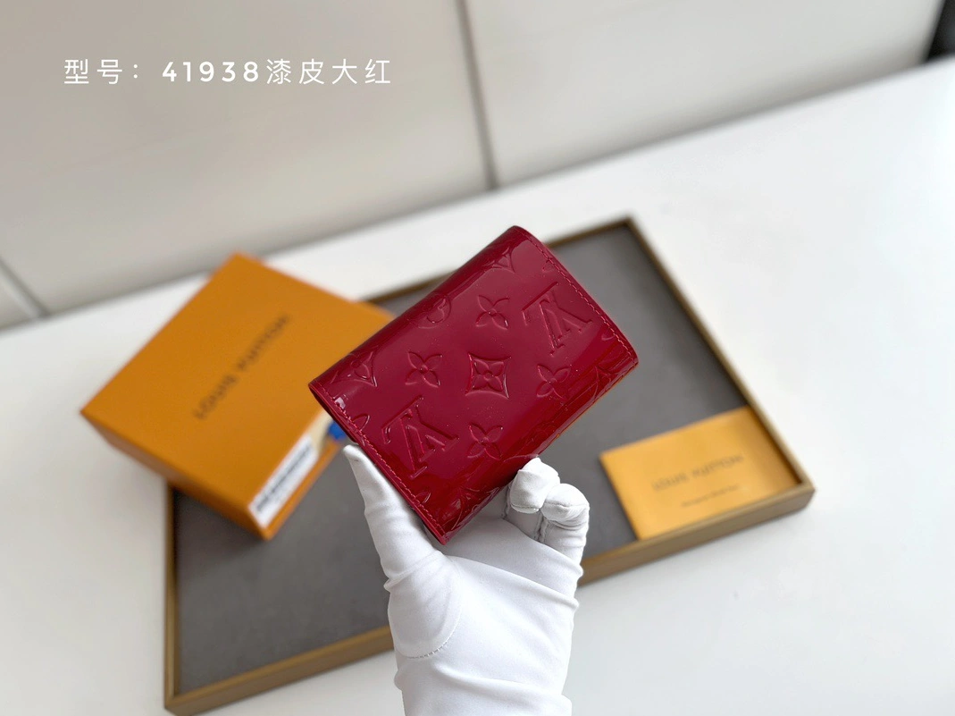 Louis Vuitton LV Wallets Versatile 5545 - Image 3
