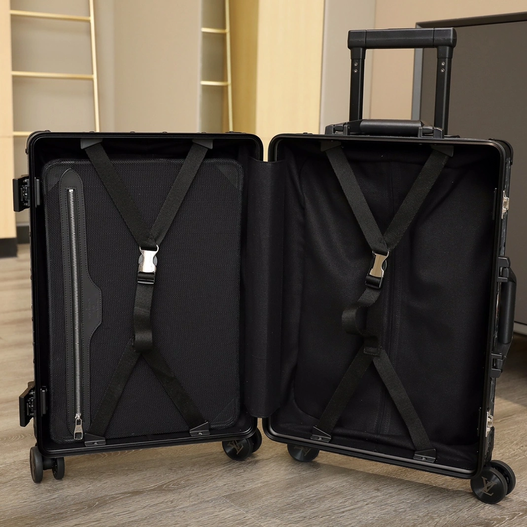 Louis Vuitton Luggage For Unisex Comfortable 3234 - Image 7