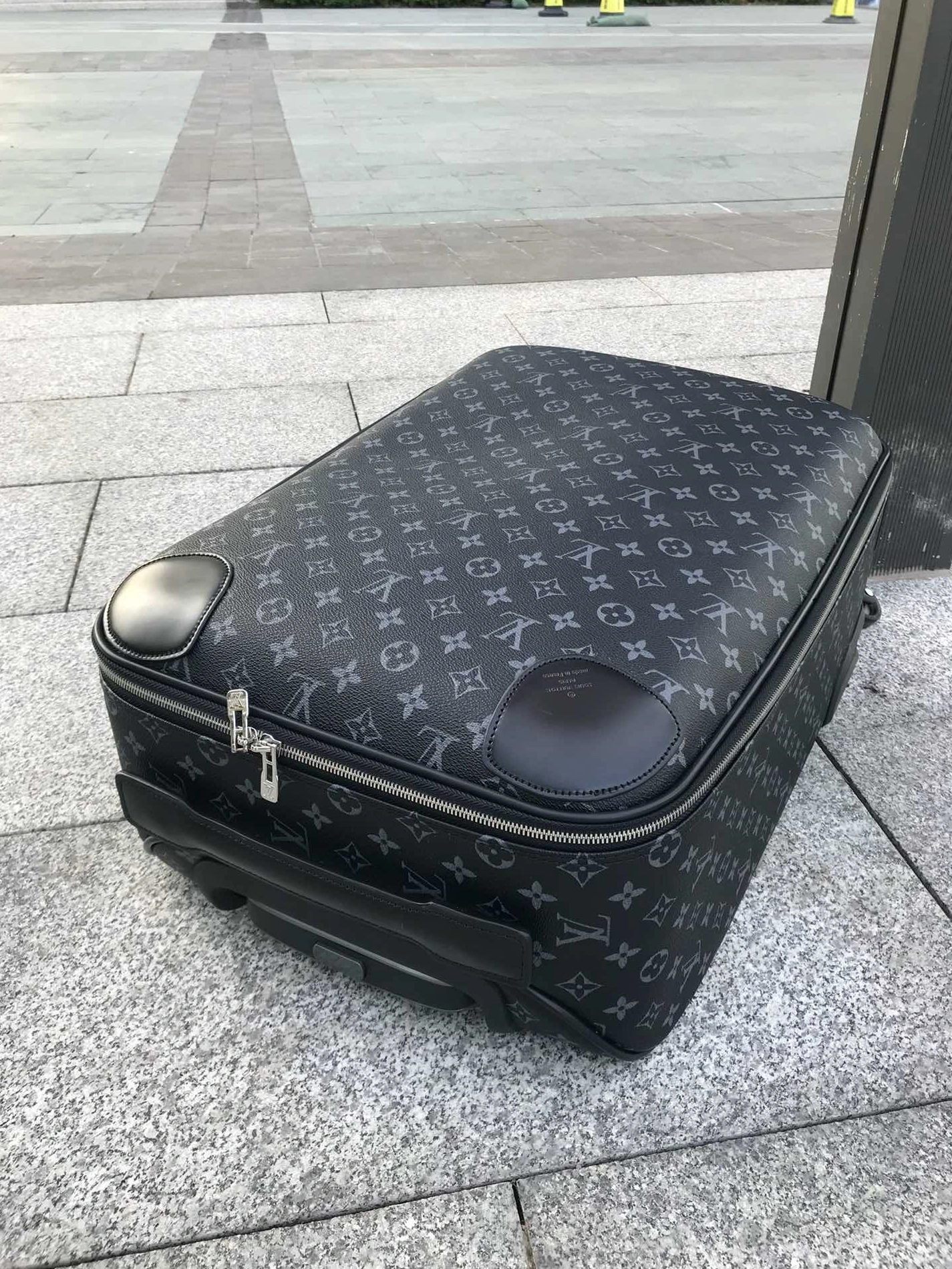 Louis Vuitton Luggage Sophisticated 4536 - Image 4