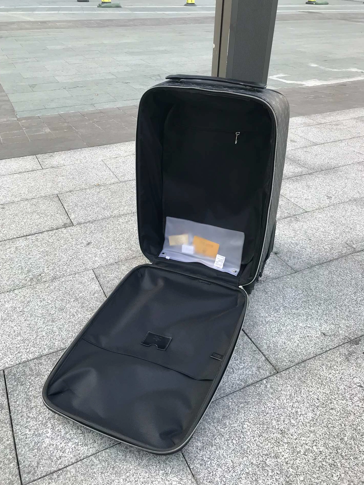 Louis Vuitton Luggage Sophisticated 4536 - Image 6